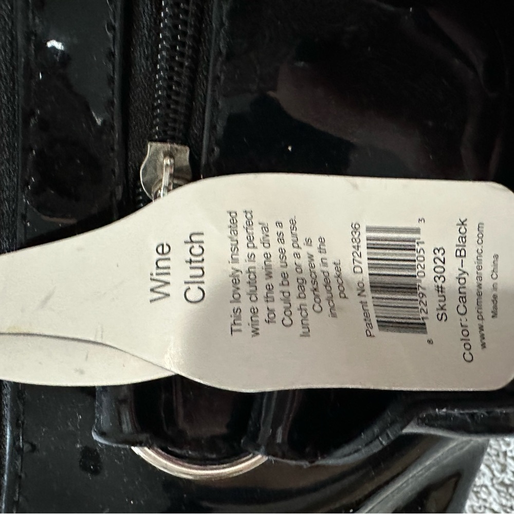 Insulated wine clutch with corkscrew - Picture 5 of 5